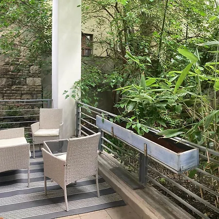 High Noon Apartament *